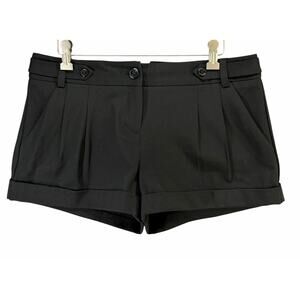 Express Shorts Womens 6 Black Pleated Cuffed Tailored Chic Dressy Smart Casual